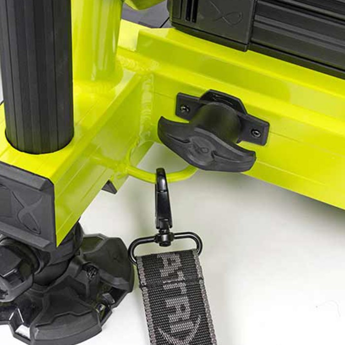 Matrix S36 Pro Seatbox Lime Edition Close Up 2