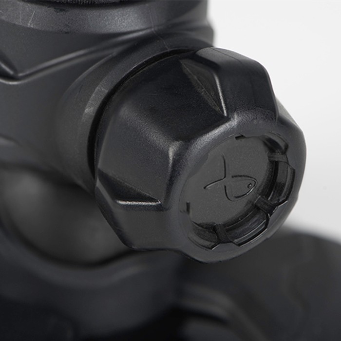 Matrix XR36 Extending Legs x2 Close Up 1