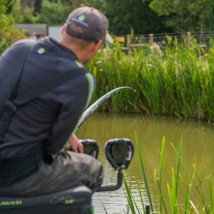 Maver MV-R2 Fishing Pole Package 16m In Use 1