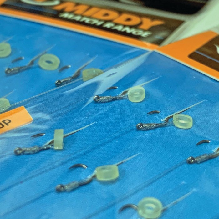 Middy Pole Pellet Band'Em Barbless Hair Rig Close Up 2