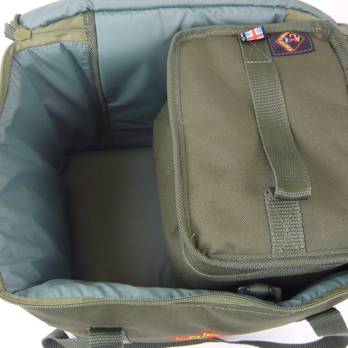 Cotswold Aquarius Midi Cooler Bag Inside