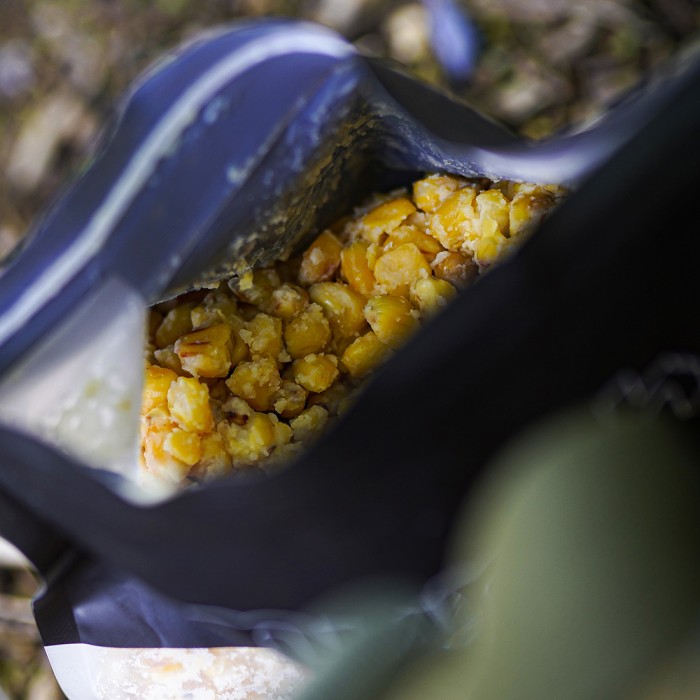 Munch Baits Sweet Maize Fishing Particles 2L Close Up 2