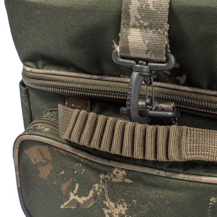 Nash Subterfuge Hi-Protect Fishing Carryall Medium Clip