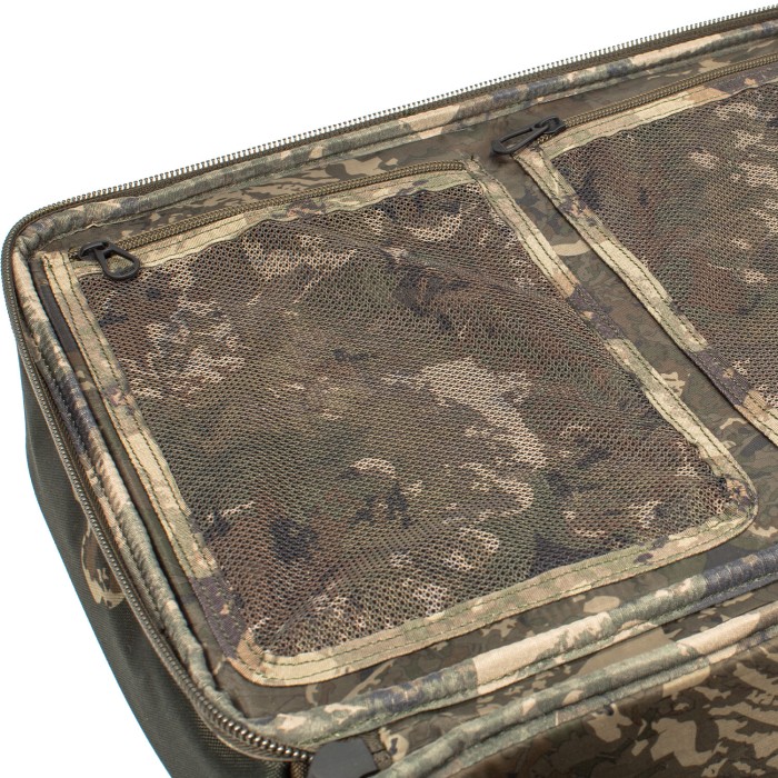 Nash Subterfuge Hi-Protect Fishing Carryall Medium Mesh Pockets