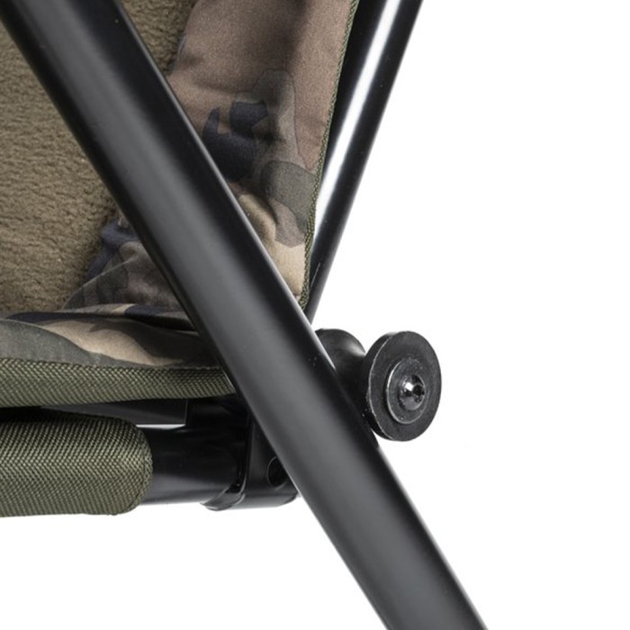 Nash Bank Life Reclining Chair Camo Close Up 1