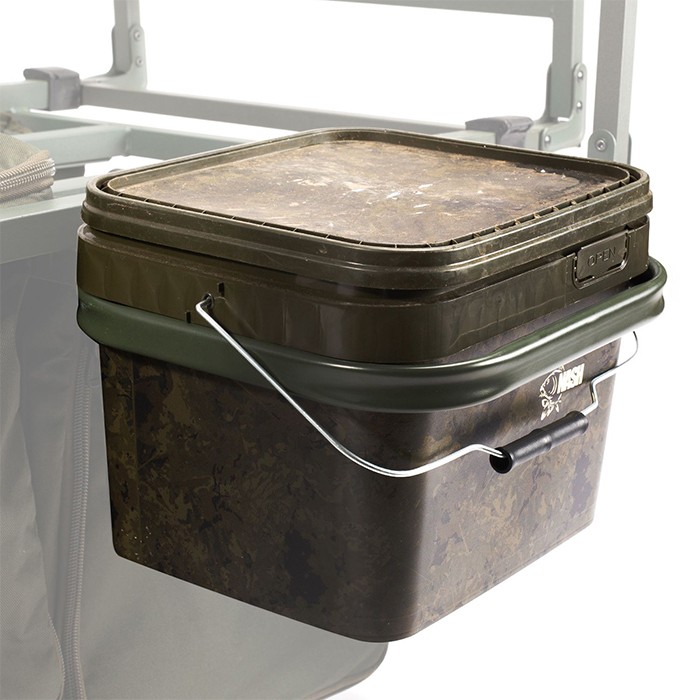 Nash Barrow Bucket Outrigger Side
