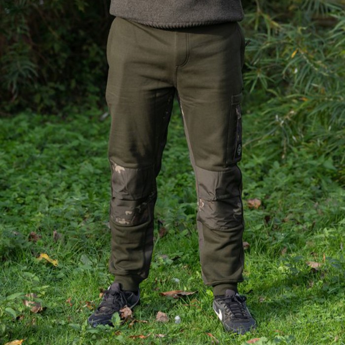 Nash Scope HD Joggers In Use 4