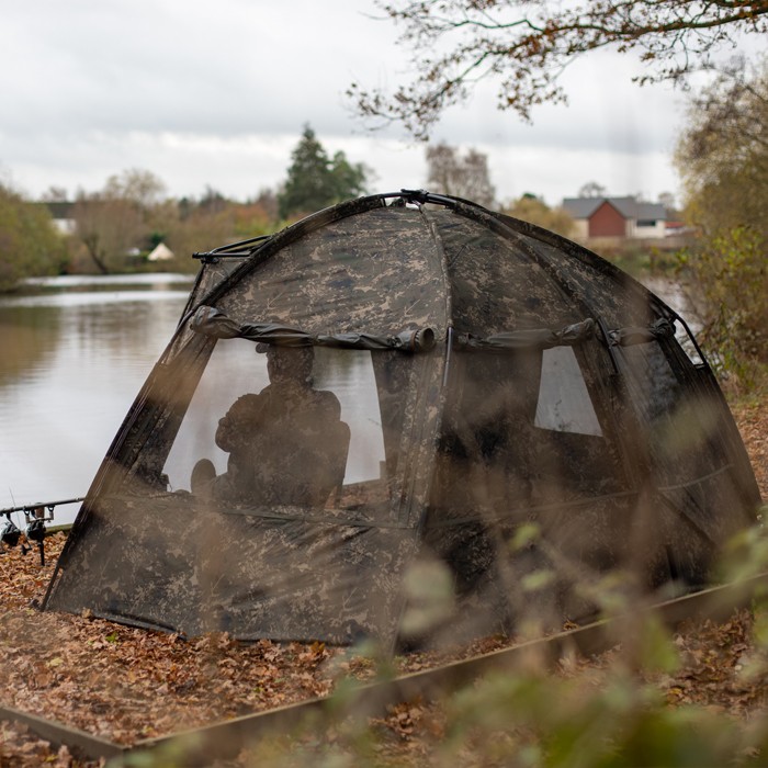 Nash Titan Fishing Hide XL Camo Pro In Use  2