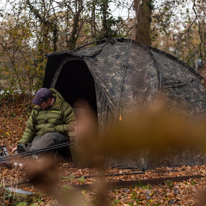 Nash Titan Fishing Hide XL Camo Pro In Use  3