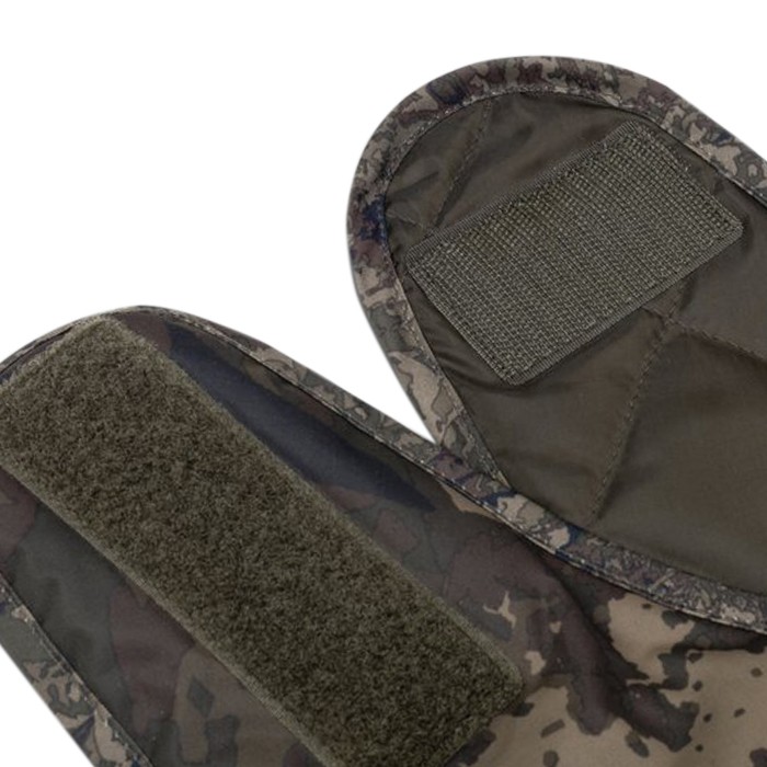 Nash ZT Dog Coat Close Up 2