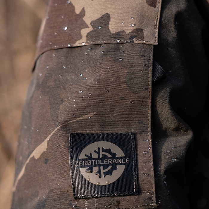 Nash ZT Helluva 3 In 1 Waterproof Jacket Camo In Use 10