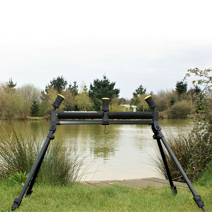 NuFish Taurus 600 Twin Pole Roller In Use 3