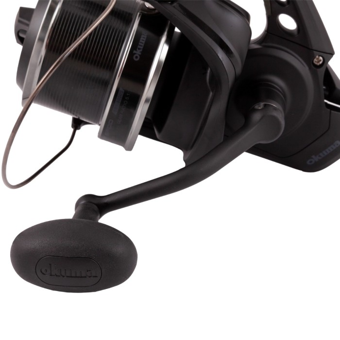 Okuma Black Bomber Spod Reel Close Up 3