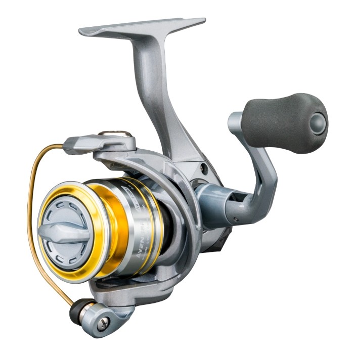 Okuma New Avenger Spinning Reel
