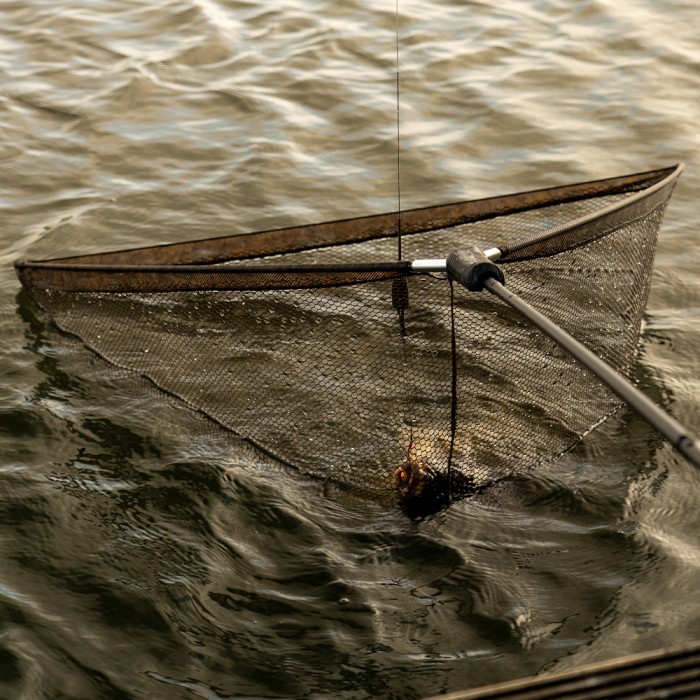 OMC Black Pearl Landing Net 42"
