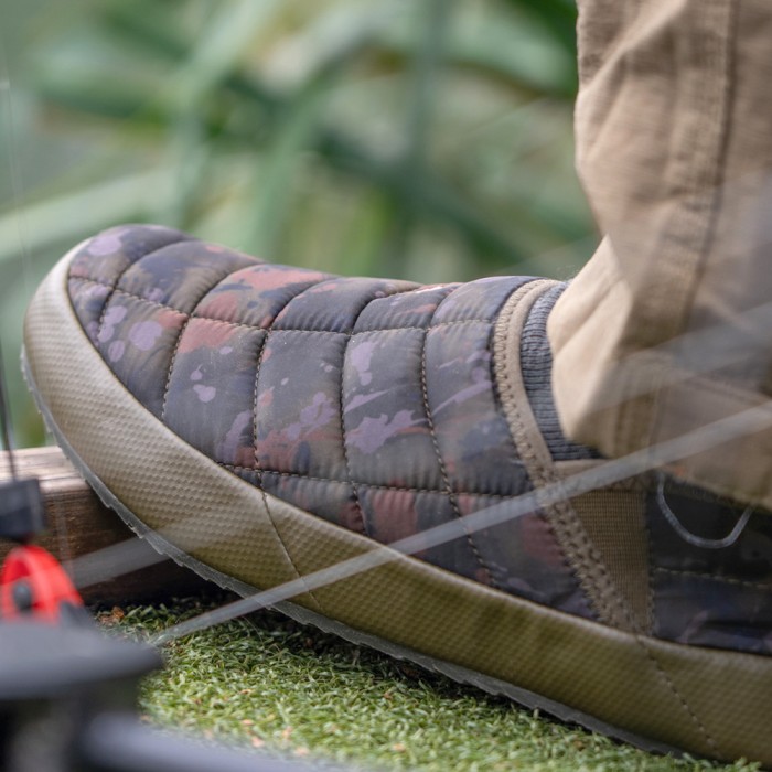 OMC Camo Slippers In  Use 2