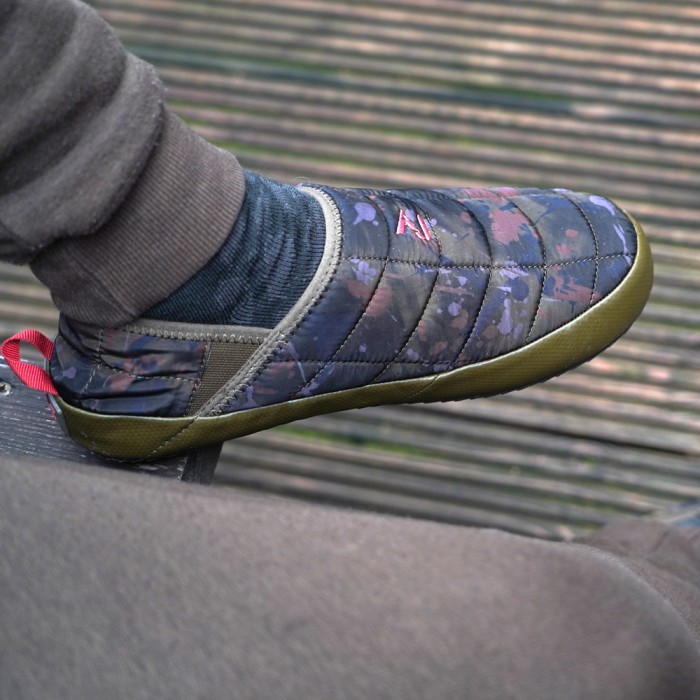 OMC Camo Slippers In  Use 7