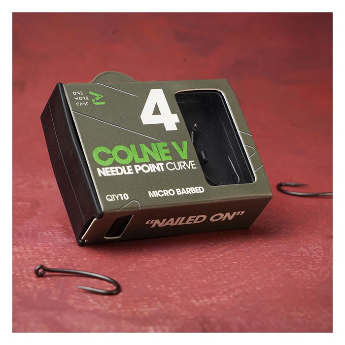 OMC Colne V Needle Point Curve Hooks Barbed Size 4