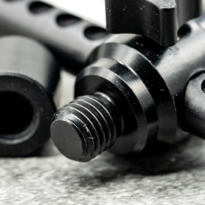 OMC Elbowz Black Buzzer Bar Details 4