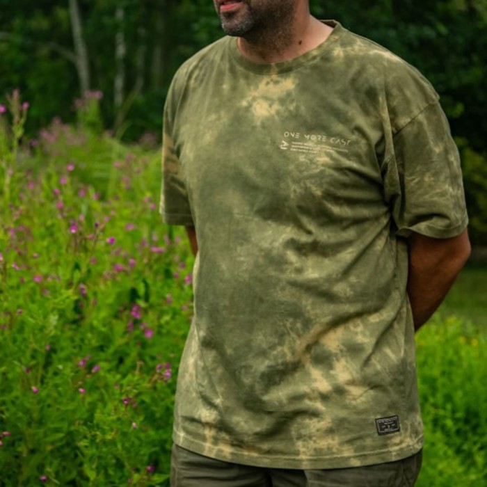 OMC Murky Margin Fishing T-Shirt In Use 1