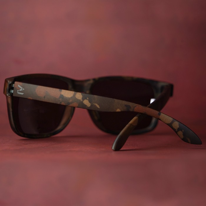 OMC Peeka Boo Sunglasses 4