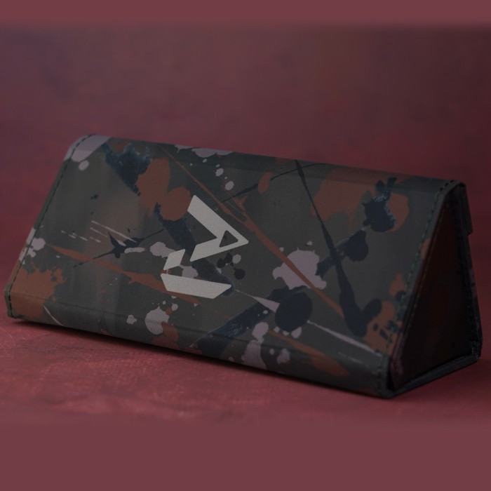 OMC Peeka Boo Sunglasses 10