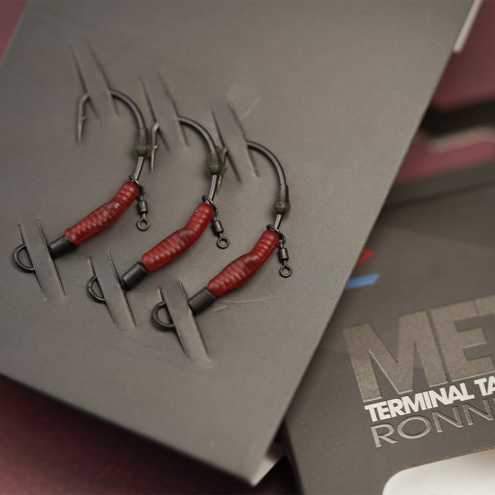 OMC Meta Ronni Boy Fishing Rigs Close Up 1