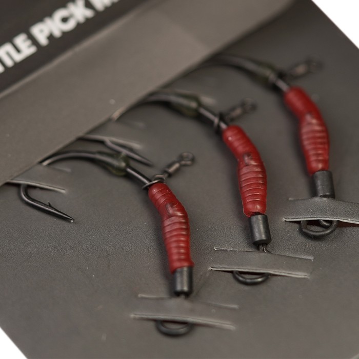 OMC Meta Ronni Boy Fishing Rigs Close Up 5