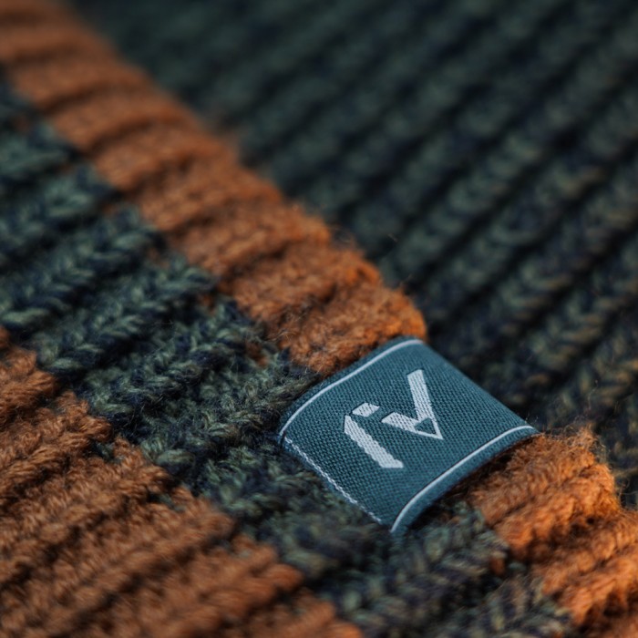 OMC The Weedy Barnet Beanie Close Up 3