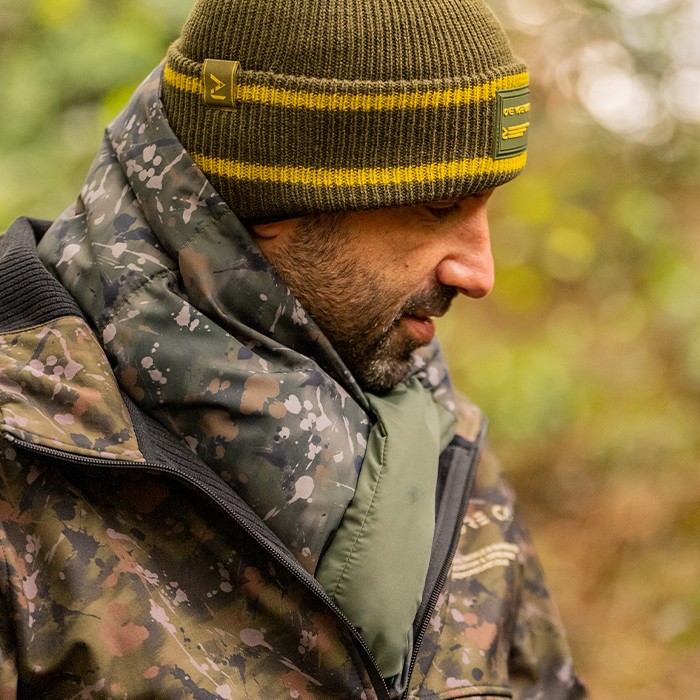 OMC Water Repellent Centre Half Camo Fishing Scarf In Use 5
