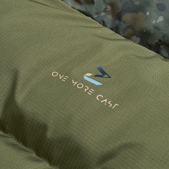 OMC Wuchang Puffer Fishing Gilet Close Up Branding