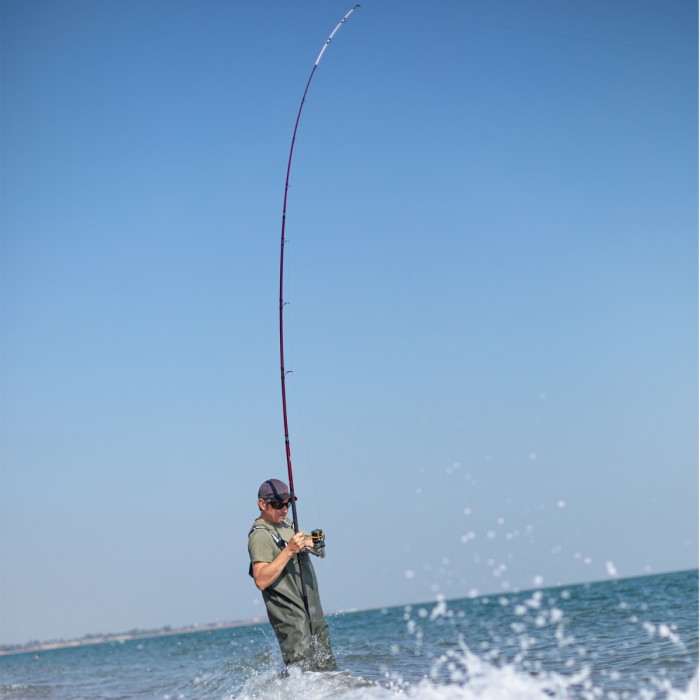 Penn Rampage II Surf Rod In Use 4