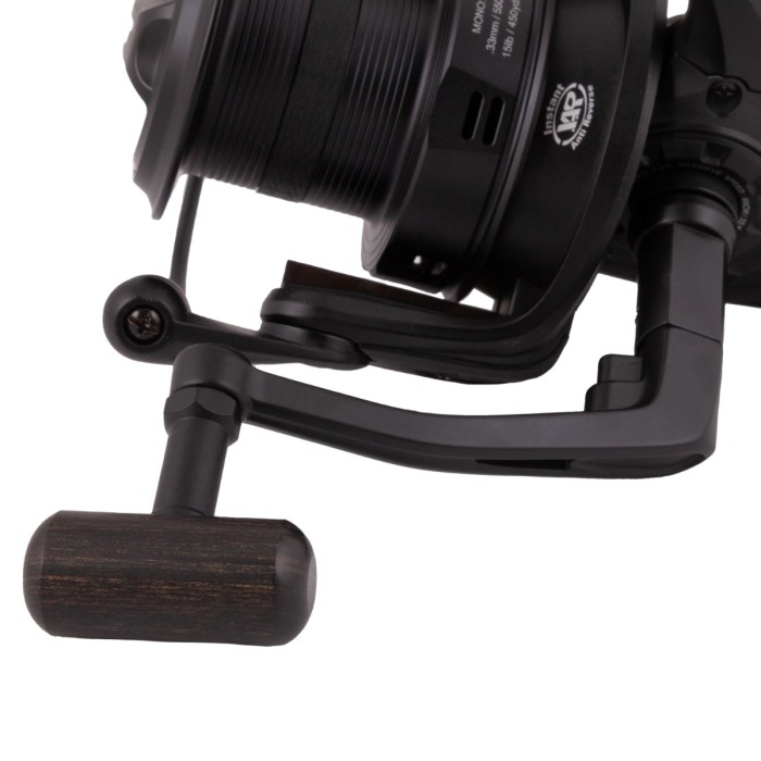 Penn Rival Longcast Black Reel Close Up 4