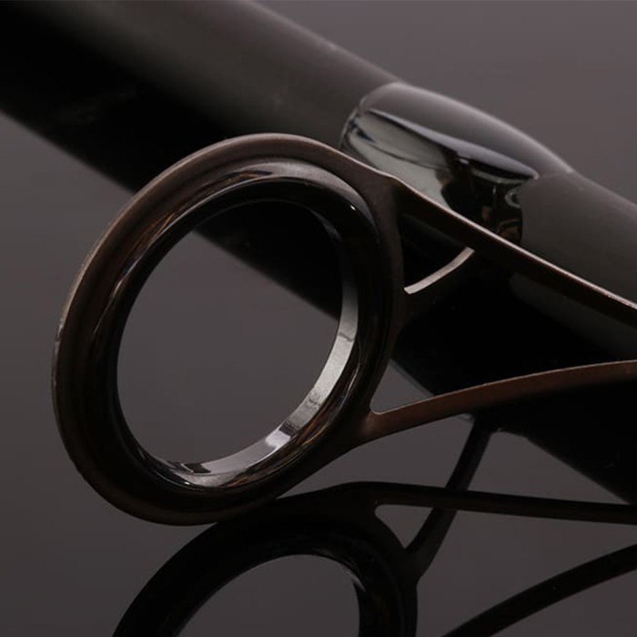 PikePro P200 Boat & Bank Rod Close Up 4