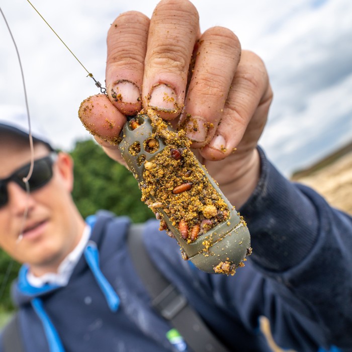 Preston Absolute Window Feeder Caged In Use