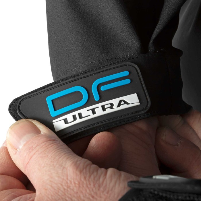 Preston DF Ultra Suit Close Up 6