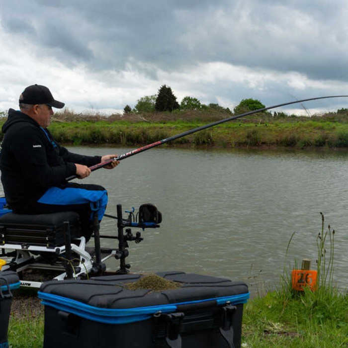 Preston Dura Carp 600 6m Pole In Use 1