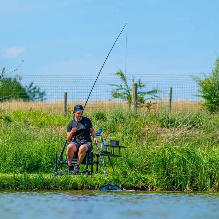 Preston Edge Monster 10m Margin Pole in Use 1