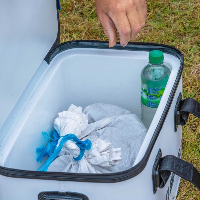 Preston Hardcase Cool Safe - White Edition 1