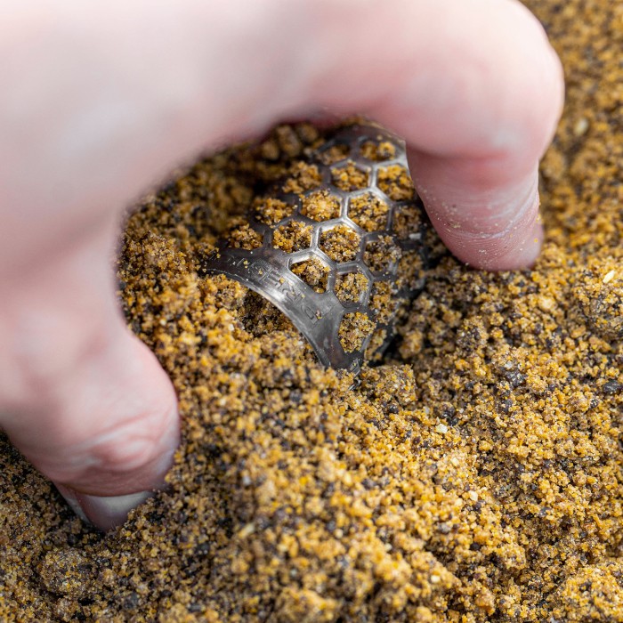 Preston Hexmesh Bullet Feeder 1