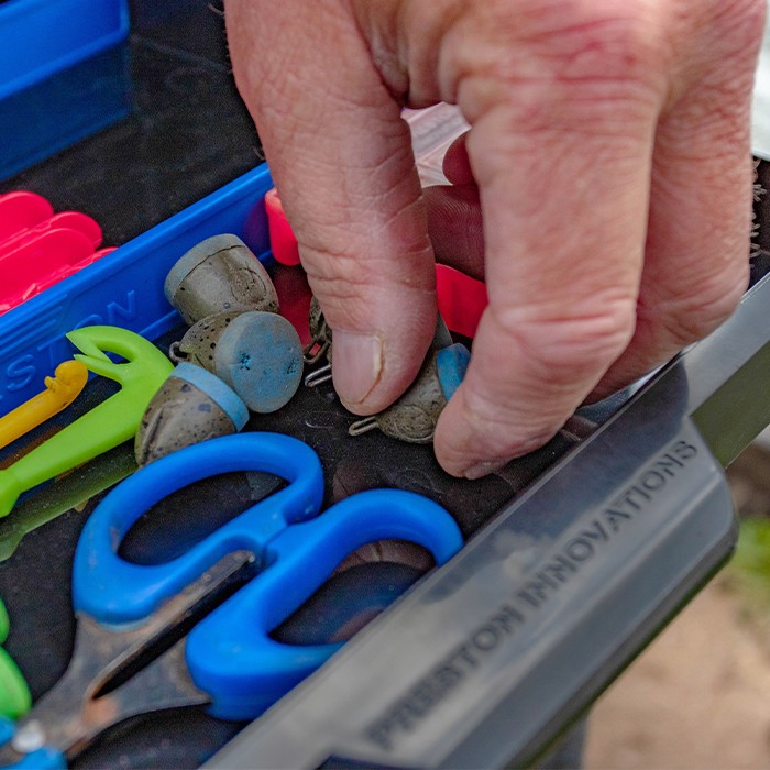 Preston Inception Mag Lok Shallow Side Drawer Unit With Dividers In Use 3