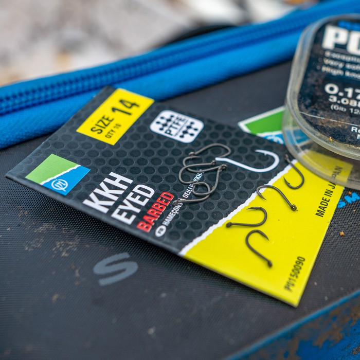 Preston KKH Eyed Barbed Hooks 1