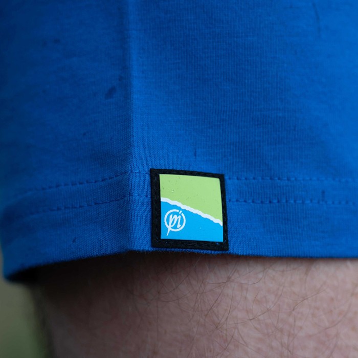 Preston Lightweight Raglan T-Shirt Close Up 2