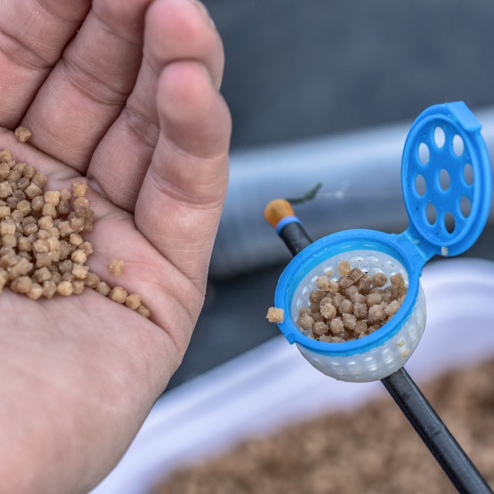 preston mega soft cad pot in use