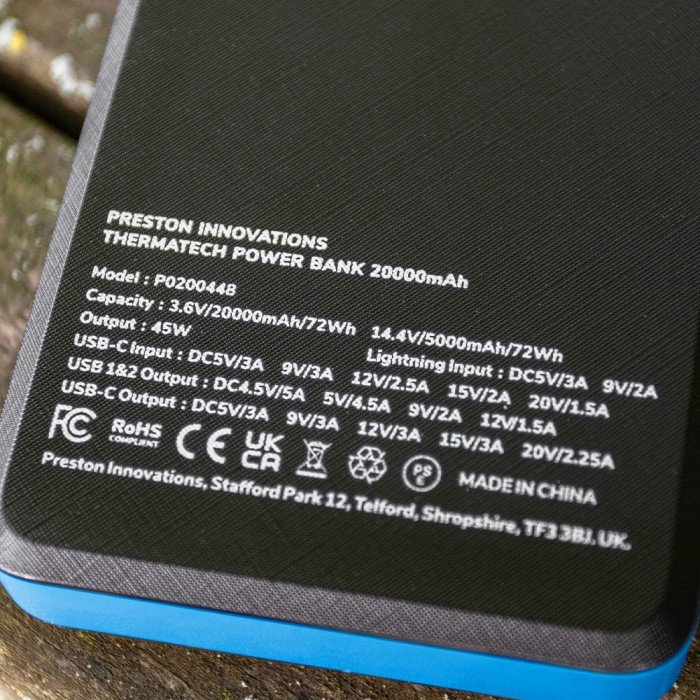 Preston Thermatech Power Bank 20.000MAH Close Up 4