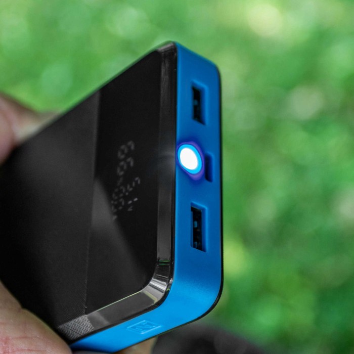 Preston Thermatech Power Bank 20.000MAH Close Up 5