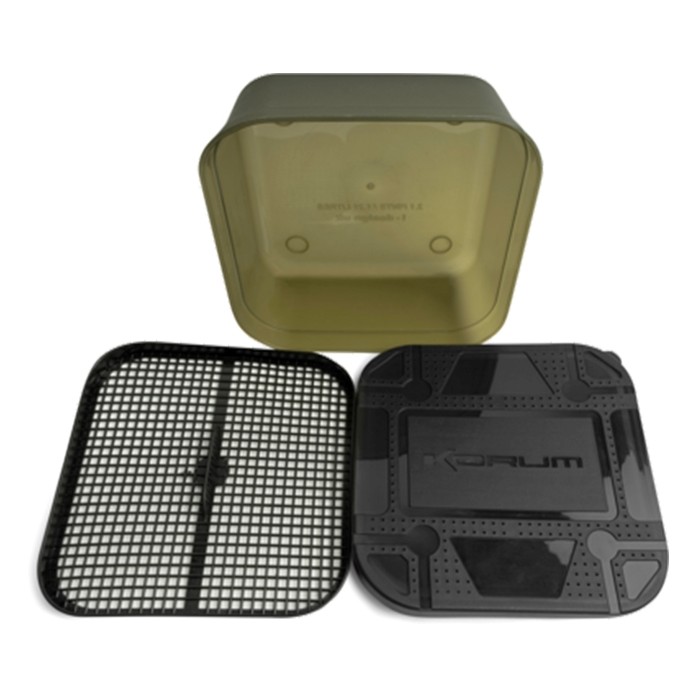 Korum Maggot Tub 2 Pint & Riddle 1.2L