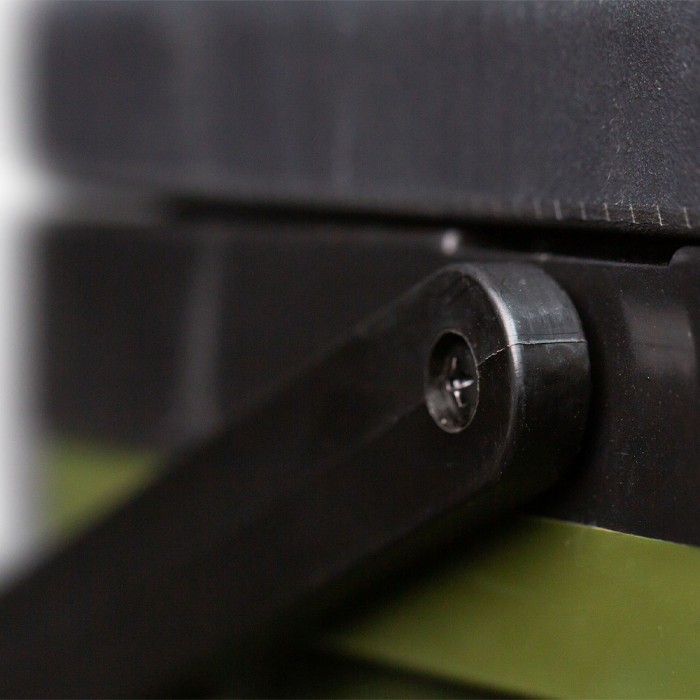 RidgeMonkey CoolaBox Compact 25L Close Up 4