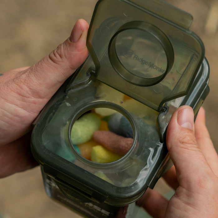 RidgeMonkey Disperse Foam Nuggets Session Pack In Use 2