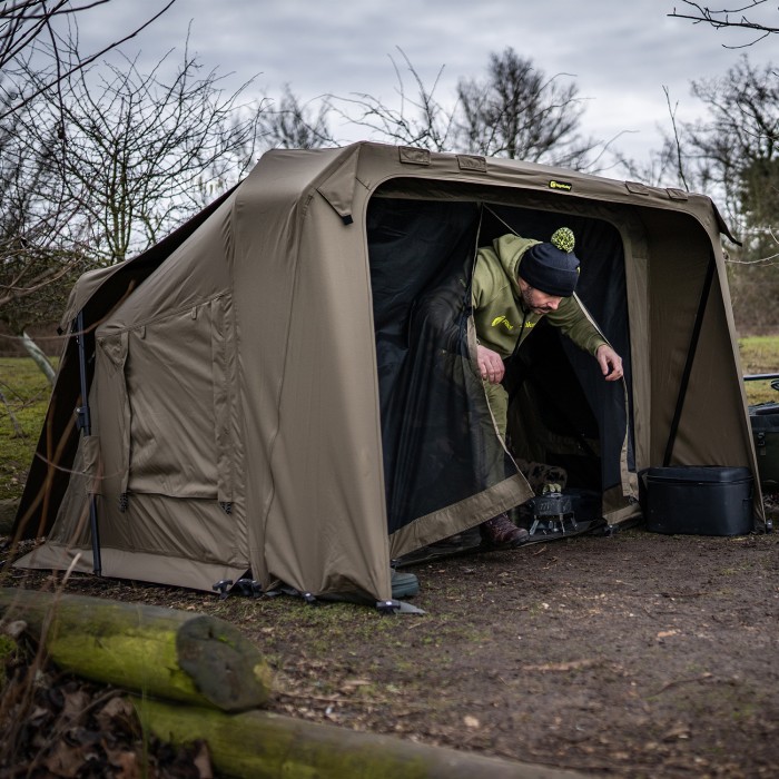 RidgeMonkey Escape XF1 Compact 1 Man Bivvy magnet mesh